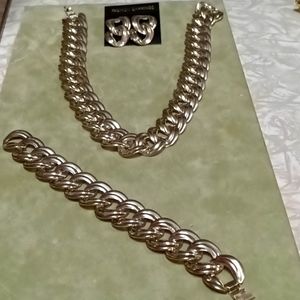 VINTAGE CHUNKY LINK GOLD SET * NECKLACE, BRACELET & PIERCED EARRINGS